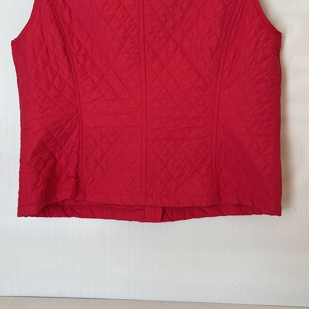 Women’s Quilted Vest Size PM - Picture 9 of 11
